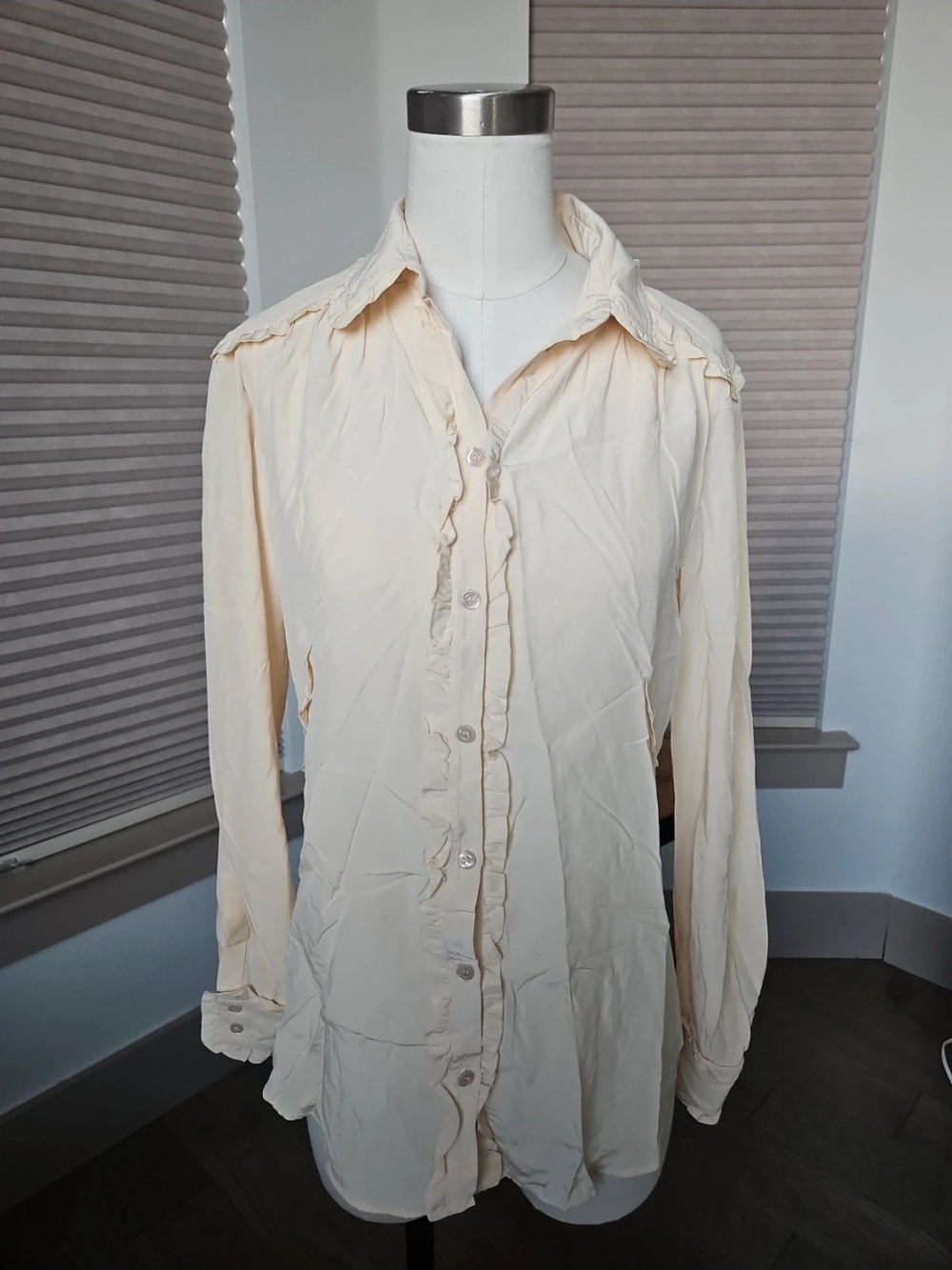 NWOT Moschino Cream Ruffled Button-Down Silk Blouse